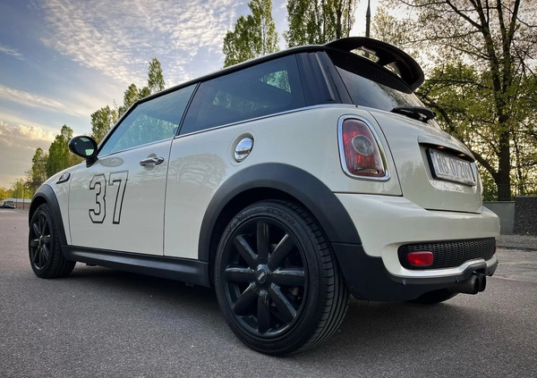 MINI Cooper S cena 32000 przebieg: 165750, rok produkcji 2007 z Warszawa małe 742